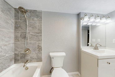 reforma bano los boliches